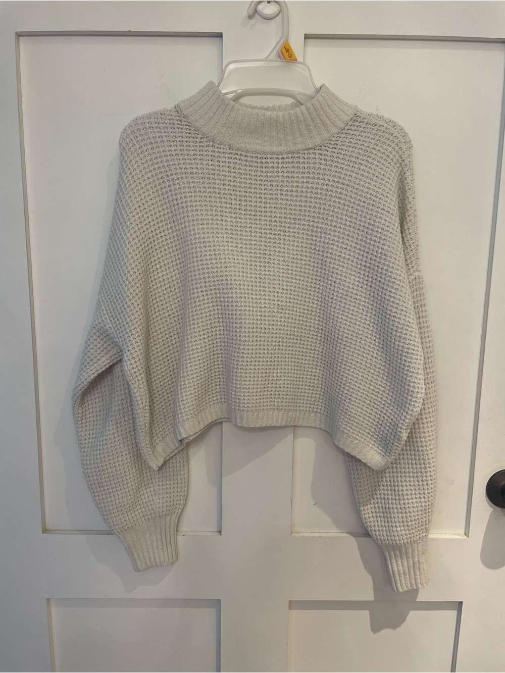 Hollister Y2K Women's Cream Waffle Knit Cropped Sweater XS
